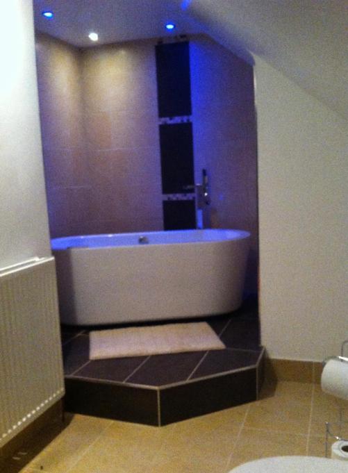 Top Floor In Beautiful Home ويموث المظهر الخارجي الصورة